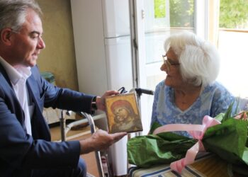 Добри дела са тайната за столетие на баба Тотка