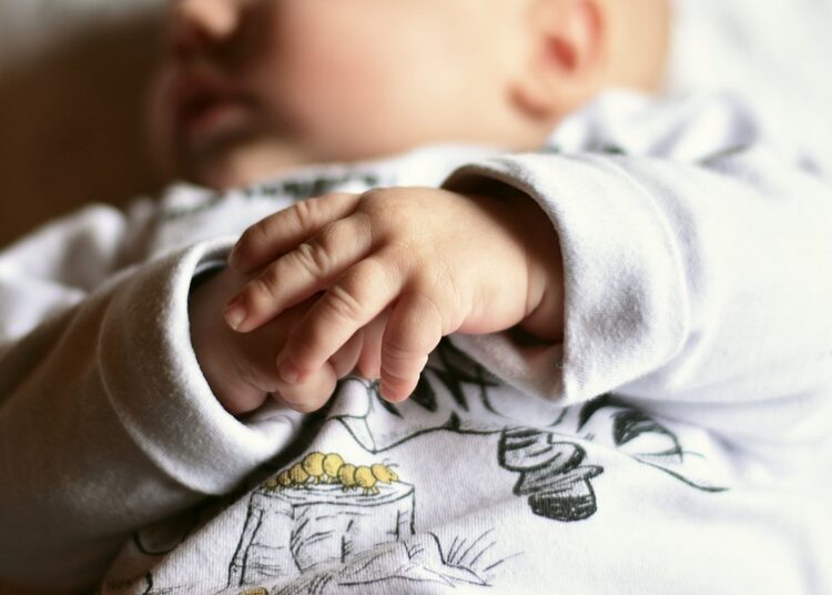 Водещи медици консултират безплатно във Враца 1 baby 3289174 960 720 14