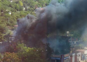 Голям пожар стресна варненци