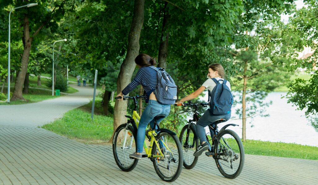 Зам.-министърът на благоустройството: Велосипедите са бъдещето 2 biking 1721469 1280