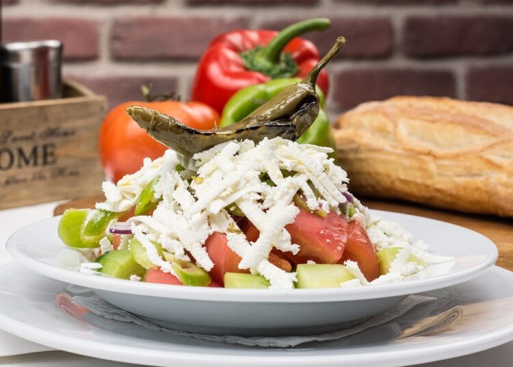 Двудневен празник на българската храна вдигат в Орешак 1 bulgarian traditional salad 2157208 960 720