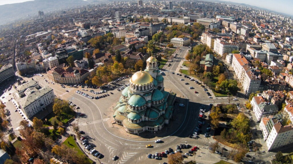 Балет "Арабеск" и "Щурците" с почетен знак на София 1 bulgaristan sofya aleksandr nevski 2