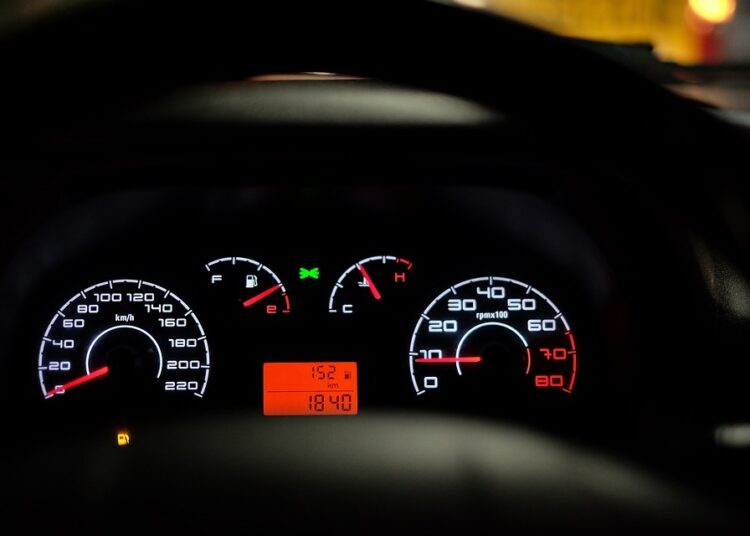 car dashboard 2667434 960 720 4