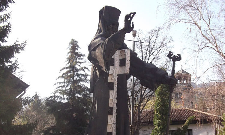 Враца чества небесния си закрилник 1 cefbe9a9023e8bf4d193c2d9d4b14780