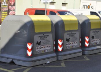 Дезинфекцират ударно всички контейнери в Бургас