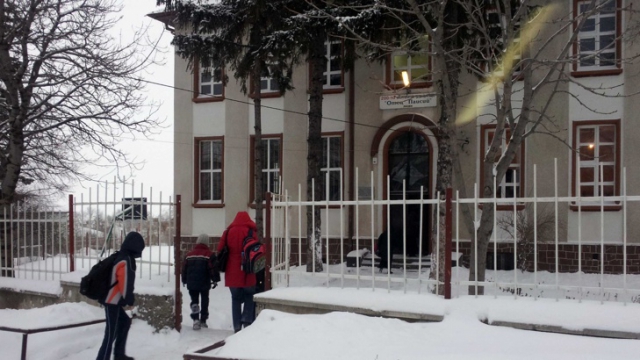 Удължиха ваканцията във Варна 1 durvena