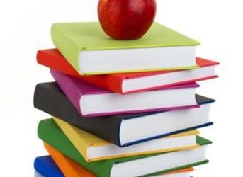 200 книги на библиотеки и школа дарява Столична община
