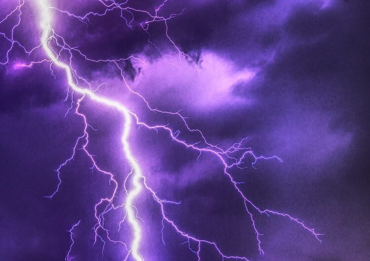 Дъжд в цялата страна, на запад и с гръмотевици 1 flash 2568383 960 720 1