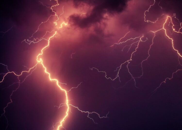 flash 3087117 960 720
