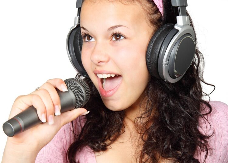 girl 15754 960 720
