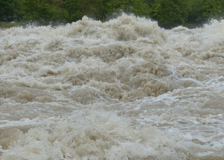 high water 123201 960 720 4