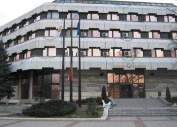 Ще укрепват единствения път до с.Кременик