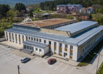 Горна Оряховица проектира нова спортна зала