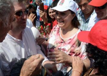 Хиляди социалисти на събор на Бузлуджа