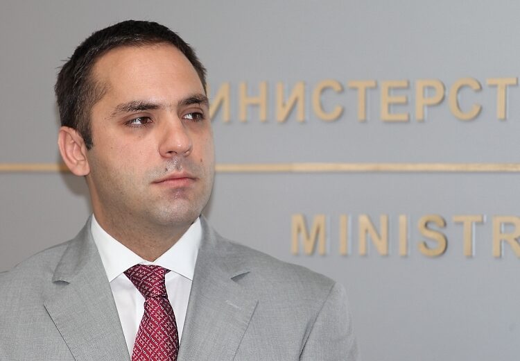 Правителството прави нов водопровод до Перник 1 item karanikolov