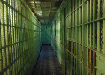 Бивш общински светник влиза в затвора за лихварство