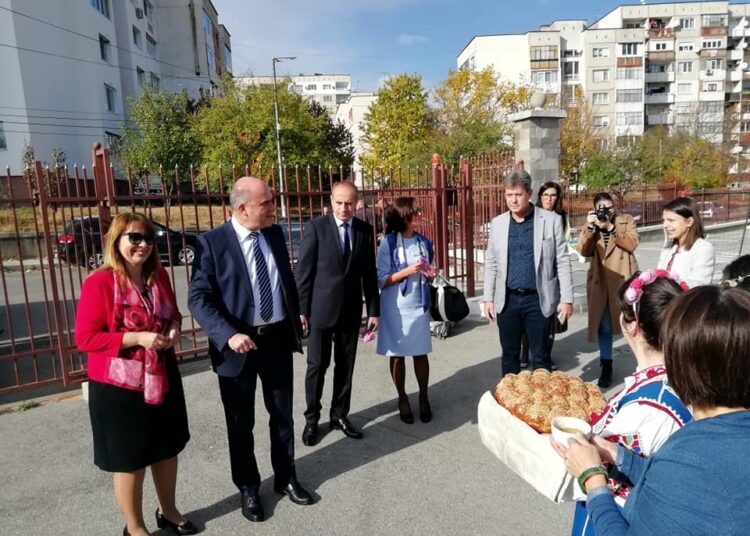 Похвалиха Кюстендил за дом за деца с увреждания 1 kn Peeeetkov