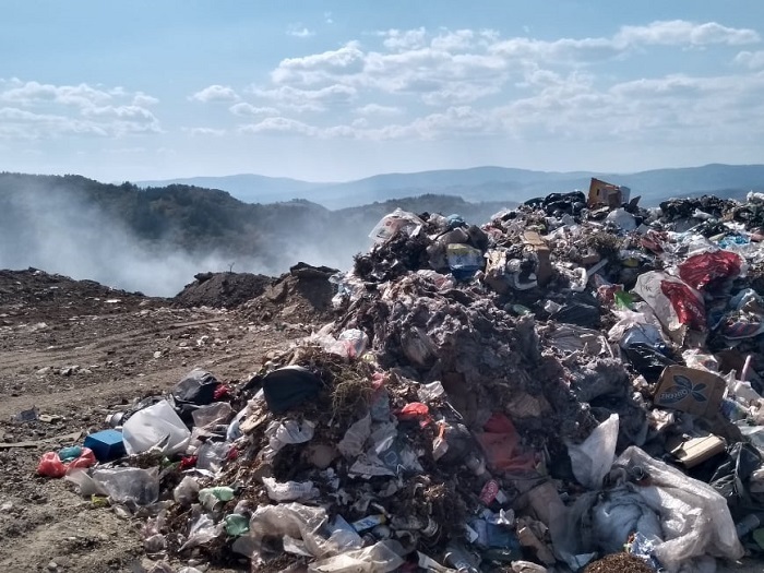 Рекултивират старото сметище край Дупница 1 kn smmeetichtte