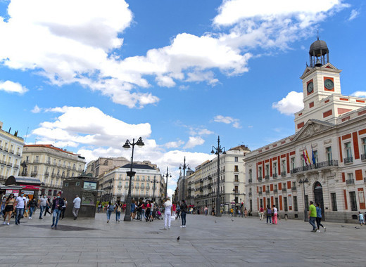 COVID-19 measures cause a multi-level war of words in Madrid Region 1 medium Plaza del Sol