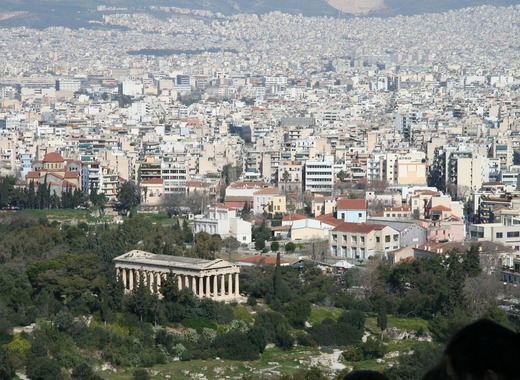 Athens helped more than 33,000 people in need during the holiday season