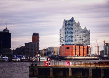 Hamburg pours funding into digitalizing education