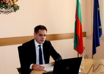 Министър Борисов: По-висока скорост на мерките за подкрепа на икономиката
