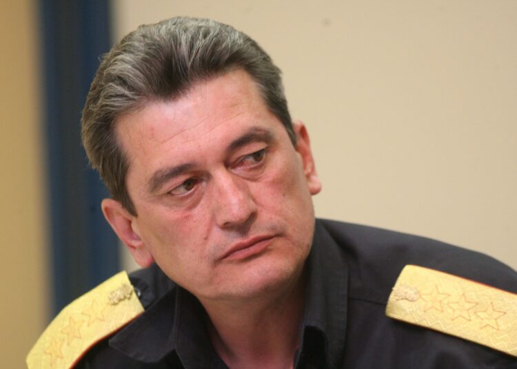 nikolow 1575x10502