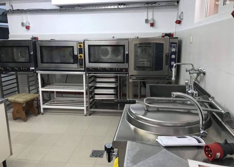 Модерна кухня ще готви за нуждаещи се в Сапарева баня 1 obedineno hranene