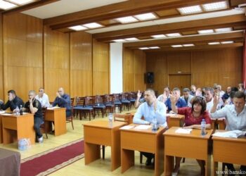 Банско осигури пари за малки скиори