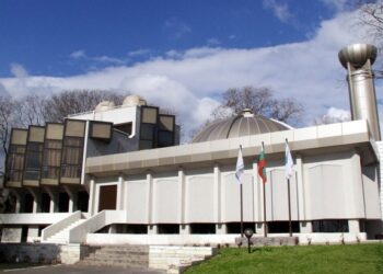 Варненската обсерватория кани деца на „Космическо пътешествие“