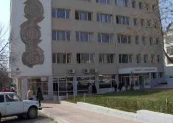 Сандански осигурява консултации на бъдещи студенти
