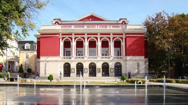 Русе със световна премиера на "Nostradamus" 1 opera ruse 2