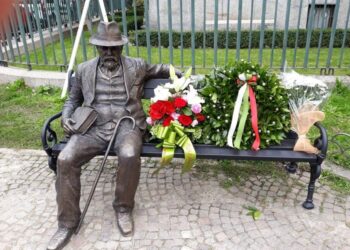 Пенчо Славейков със стихове в ръка “пристигна” в Милано
