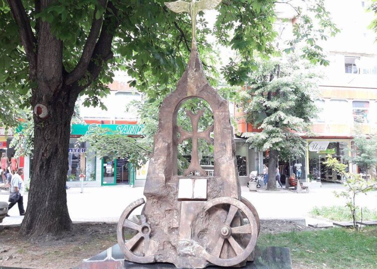 pametnik 4 1