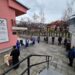 Деца играят в нови забавачки в община Сапарева баня