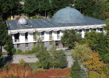 Основен ремонт на Планетариума в Смолян