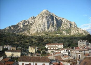 От 15 века в Италия има град и планина България