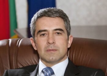 Президентът: Нагледахме се на месии и популисти