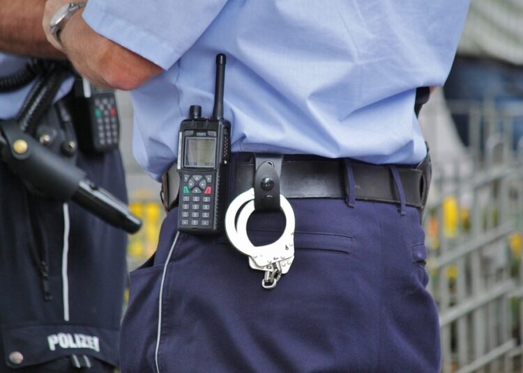 police 504811 960 720 9