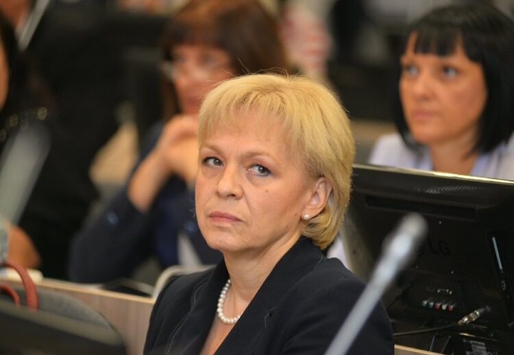 ДАБ: Бежанците в лагерите ще могат да работят след 3-ия месец 1 purvanova