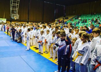 350 деца на втория международен турнир по джудо в Перник
