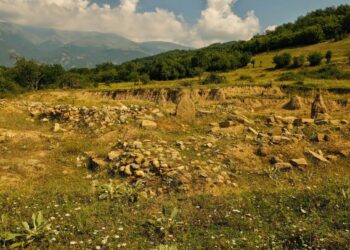 Карлово предлага дворец на тракийски цар за паметник на културата