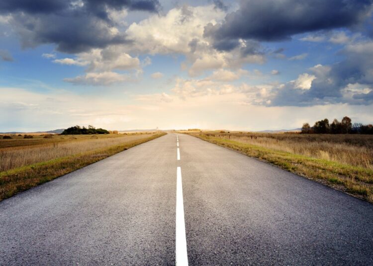 Ремонтират път между две обезлюдени села 1 road 220058 960 720 2