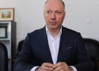 Министър мисли 5 дни за оставките в БДЖ