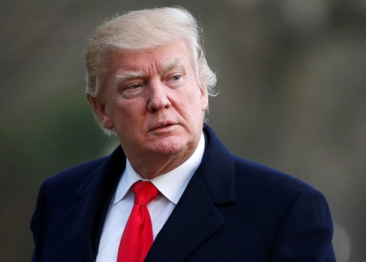 Тръмп плаши Меркел с търговска война 1 rtr donald trump white house lawn jc 170406 1 12x5 1600 13