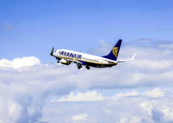 Ryanair пусна билети по 9.99 € за 900 маршрута