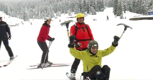 Българин в инвалидна количка кара ски 1 ski2