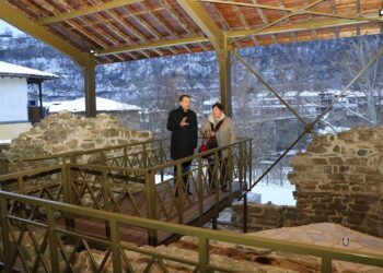 Възстановиха Шишмановата баня в подножието на Царевец