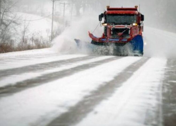 Над 100 машини ще чистят снега в Кърджалийско 1 snowstorm snowplow 1478717750 6554 1507216312 3788 2