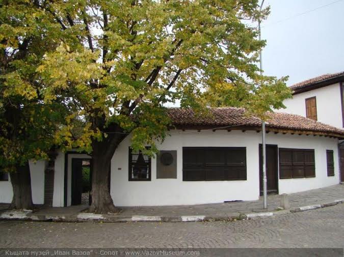 Министерството на културата ремонтира на Вазовата къща в Сопот 1 sopot